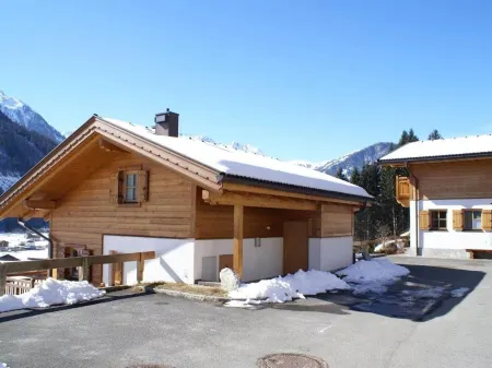 Ideal Chalet in Wald-Königsleiten with Sauna Near Ski Lift