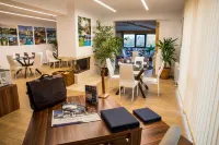 The Balkan Jewel Resort, Trademark Collection by Wyndham - bar