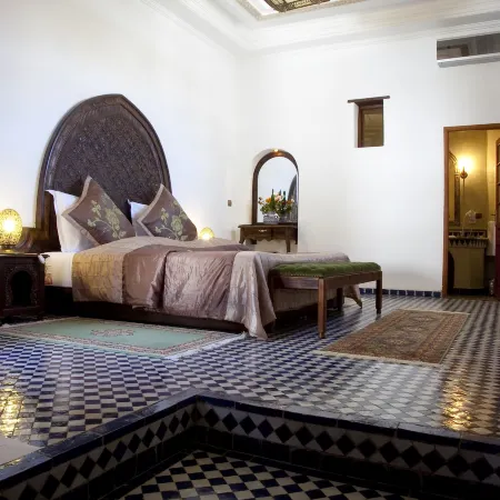 Riad Alya
