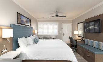 Marina Beach Motel