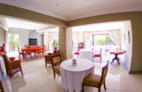 埃拉貝斯特箱子酒店