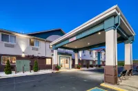 Quality Inn & Suites Springfield Southwest Near I-72 Hotels in Springfield