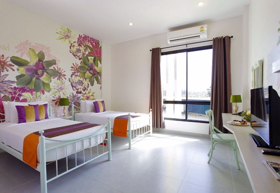 Play La Ploen Boutique Resort and Adventure CampOver view