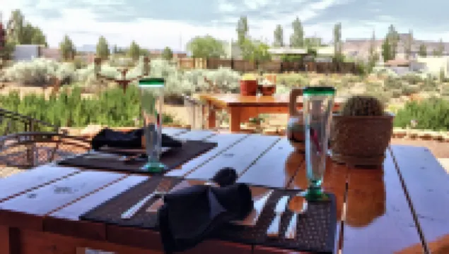 ครีมแคทเชอร์ส เลค เพาเวล เบดแอนด์เบรคฟาสต์