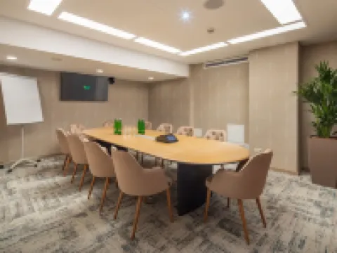 Greenfield Hotel Golf & Spa Superior Hotels in Buk