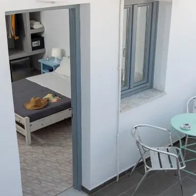 Villa Valvis Hotels near Paralia Perissa