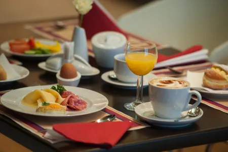 Rezidence Emmy Отели в г. Jesenice u Prahy