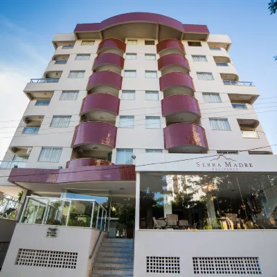 Serra Madre Hotel Hotels near Parque das Fontes