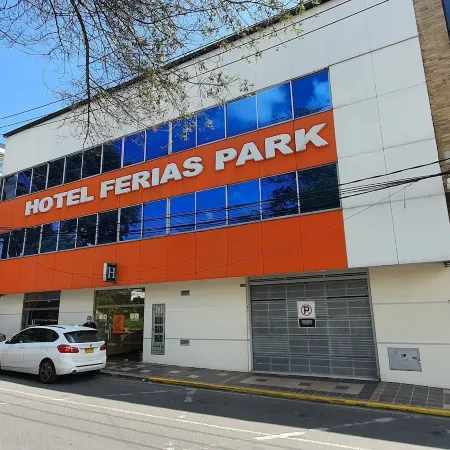 Hotel Ferias Park Отели рядом с достопримечательностью «Энгавита»