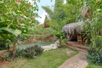 Chalet Tropical Hotel & Restaurant-Pizzeria Các khách sạn ở 