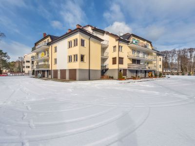 Szkolna, Sun & Snow
