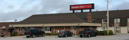 Bangor Inn & Suites Отели рядом с достопримечательностью «John Bapst Memorial High School»
