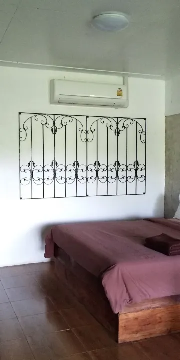 ห้องซูพีเรียร์ เตียงใหญ่ 1 เตียง