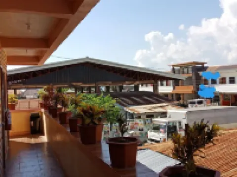 Ludy's Pension House Hotels in Carles