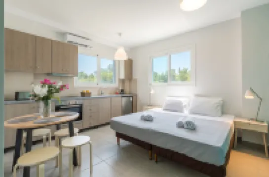 ローカル ホステル & スイーツ のホテル