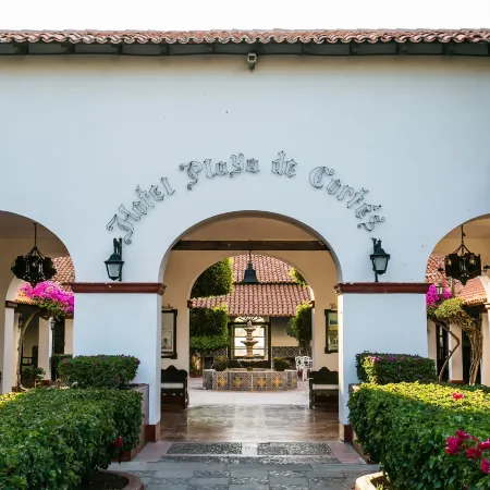 Hotel Playa de Cortes