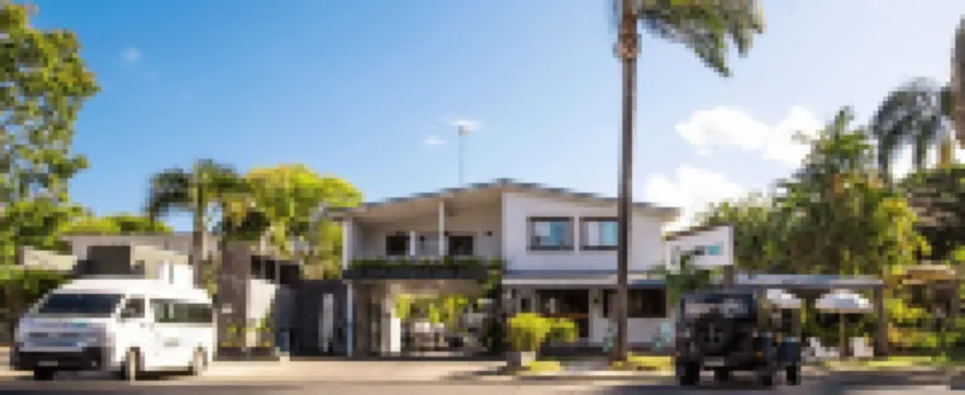 拜倫灣甦醒旅館 拜倫灣住宿飯店