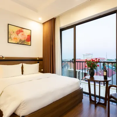 Trang An Flower Hotel Hotels near Hồ Kỳ Lân