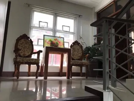 Casa Sarmiento Travelers Inn