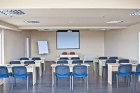 Canada Hotel Budapest Hotels in Szigetszentmiklós