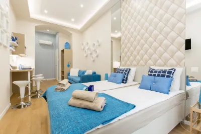 Budapest Holiday Colours Hotel a 