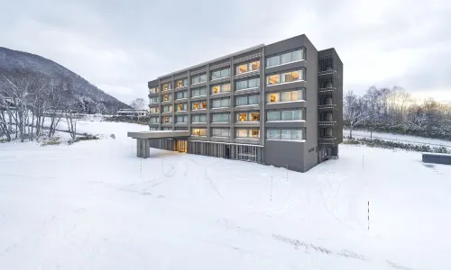 Hinode Hills Niseko Village, Curio Collection by Hilton