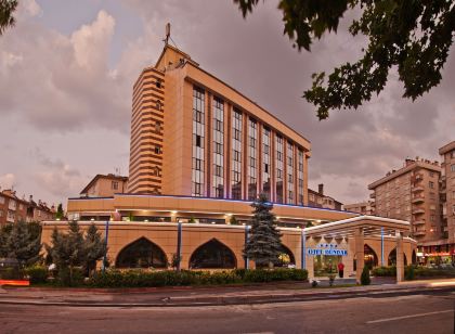 Dündar Hotel