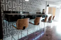 EH 에헤쿠티보 어번 호텔