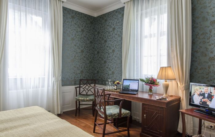 Hotel Snorrenburg GmbH