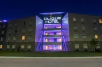 Hotel Clique Calgary Airport Hotels near Calgary Intl. Airport