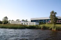 Strandhotel Senftenberger See Hotel dekat Krabat-Mühle Schwarzkollm