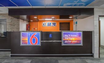 Motel 6 Savannah, GA - Midtown