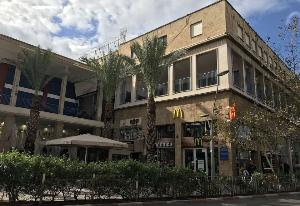 3. 에덴 호텔 하이..