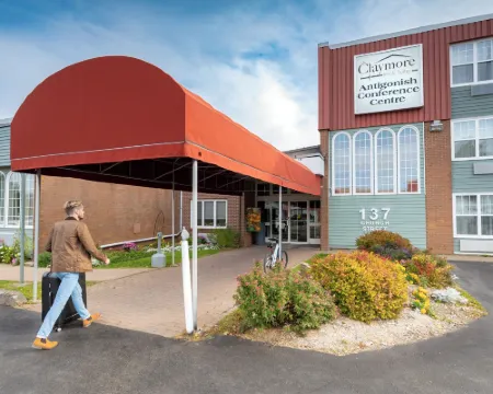 克萊莫套房酒店 安蒂戈尼什酒店