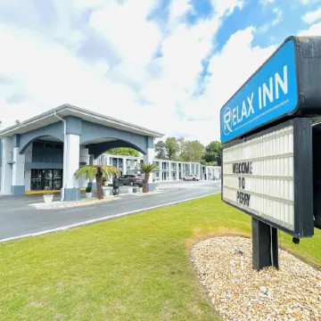 Relax Inn Perry National Fairgrounds Area I-75