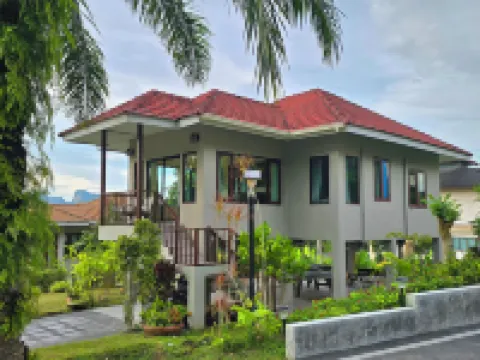 Krabi Green Hill Pool Villas