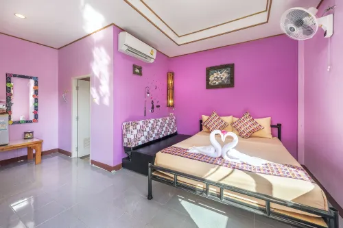 Greenview Resort Hotels in Amphoe Pak Phli
