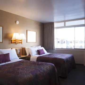 Heart O' Chicago Motel
