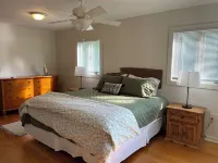 Awesome Cottage, Views, Waterfalls, Cute animals, streams, privacy, easy access - Country Houses