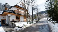 Apartamenty Sun & Snow Kościelisko Residence فنادق في Koscielisko