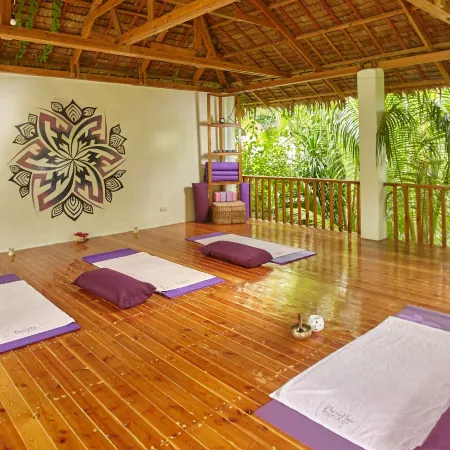 Ocean Vida Beach and Dive Resort