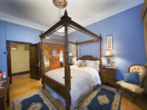 Mountain Whispers Varenna Luxury Hotels in Leura