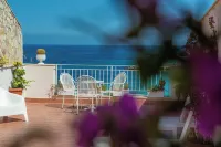 Palermo Mare Holidays Hotels in Sferracavallo
