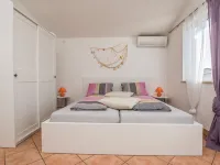 Apartments Bojana Hotels in Vir