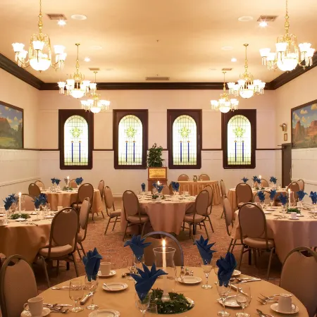 Hassayampa Inn