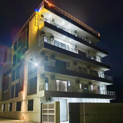 Hotel Sky Hotels near Aapno Ghar