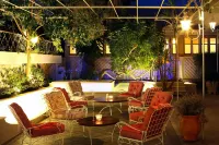 Bella Venezia Hotels in Керкіра