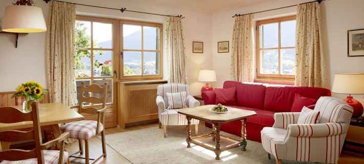 Landsitz Römerhof - Hotel Apartments Hotels in Kitzbuhel