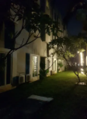 N2 Hotel Jakarta Gunung Sahari Hotel dekat Kemayoran Station