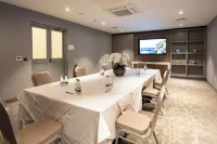 โรงแรม เดอะ โร